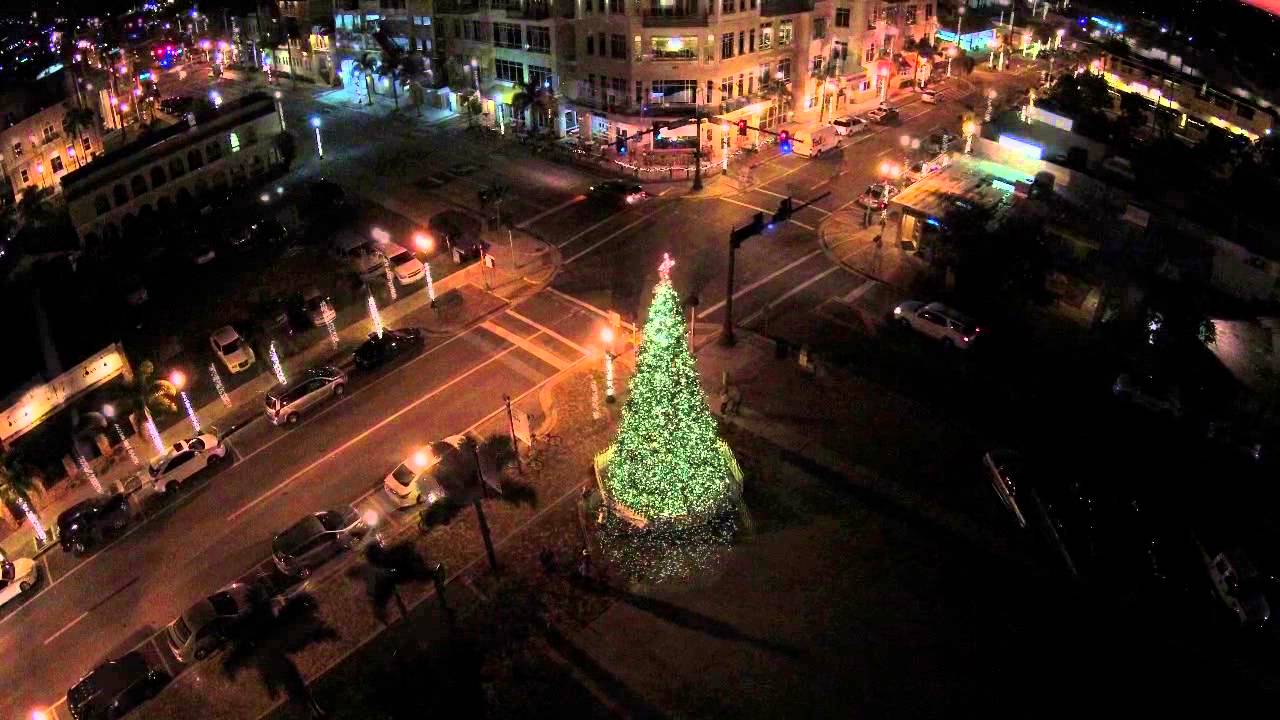 Downtown Punta Gorda, Florida Christmas Parade Happens This Saturday, December 6th